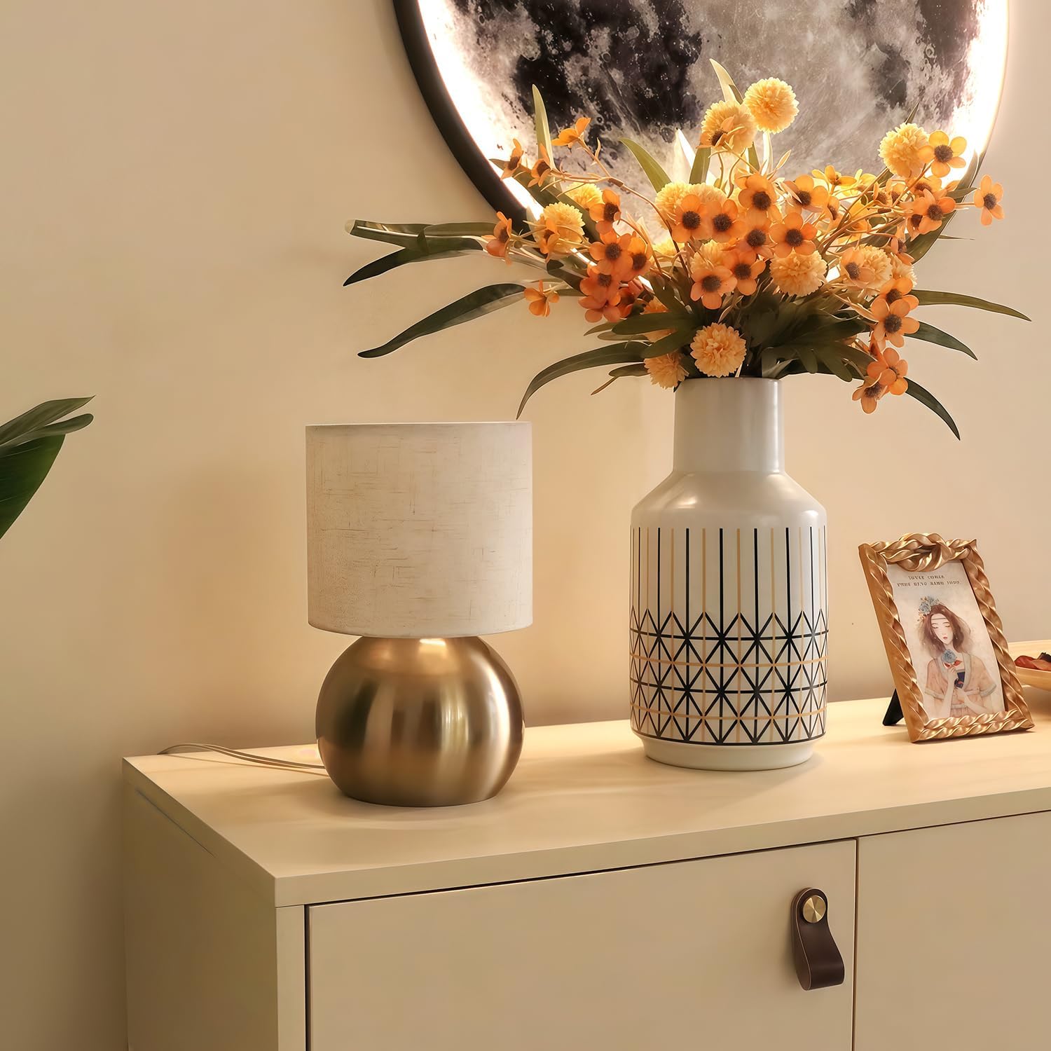 Golden Linen Shade Table Lamp
